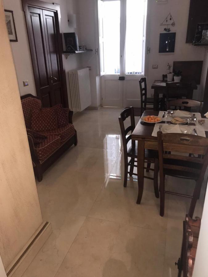 Lo Scrigno Barocco Bed and Breakfast Lecce Eksteriør billede